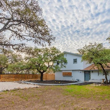 Luxurious Home With Hot Tub & Tree Deck By 6Flags San Antonio Exteriör bild