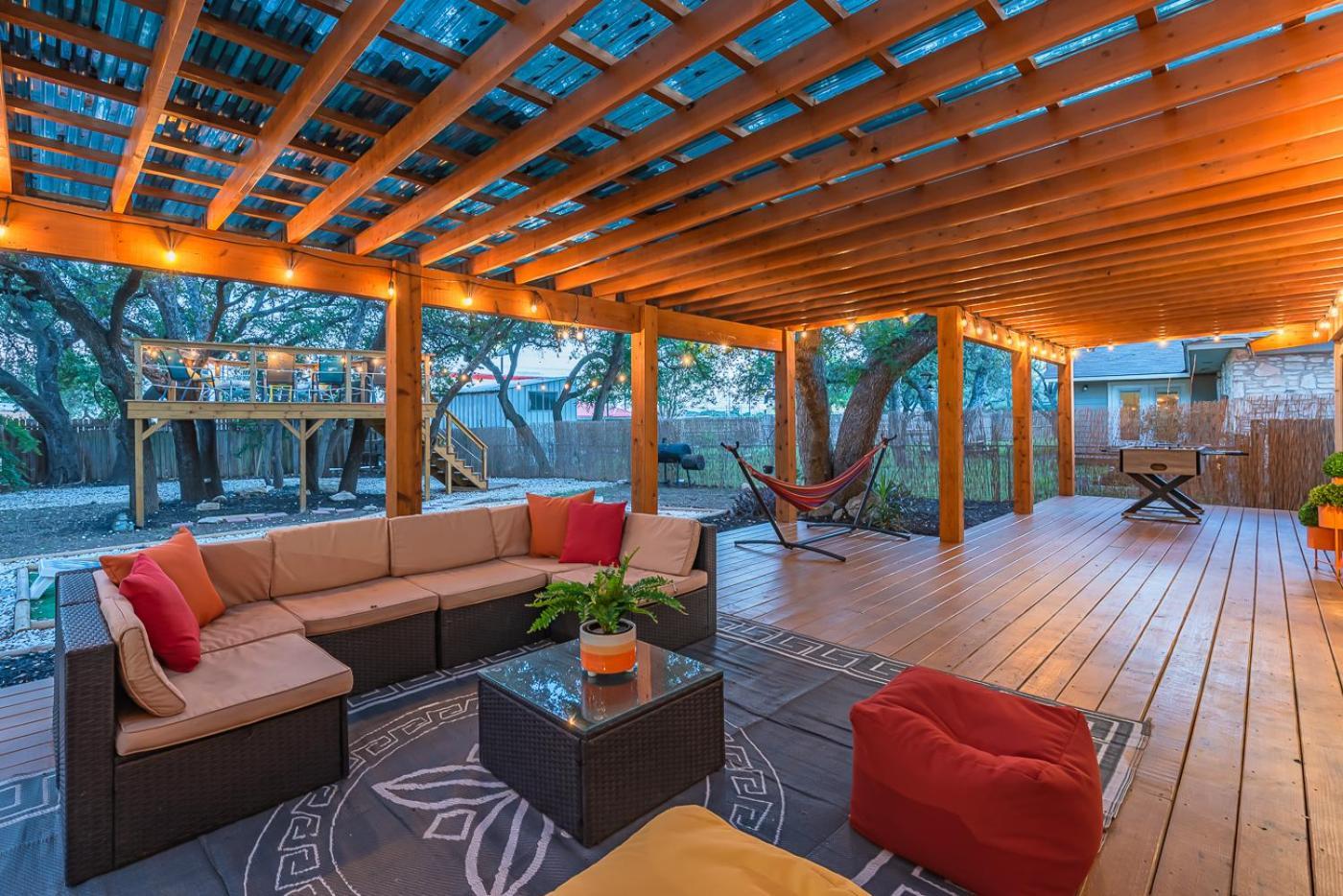 Luxurious Home With Hot Tub & Tree Deck By 6Flags San Antonio Exteriör bild