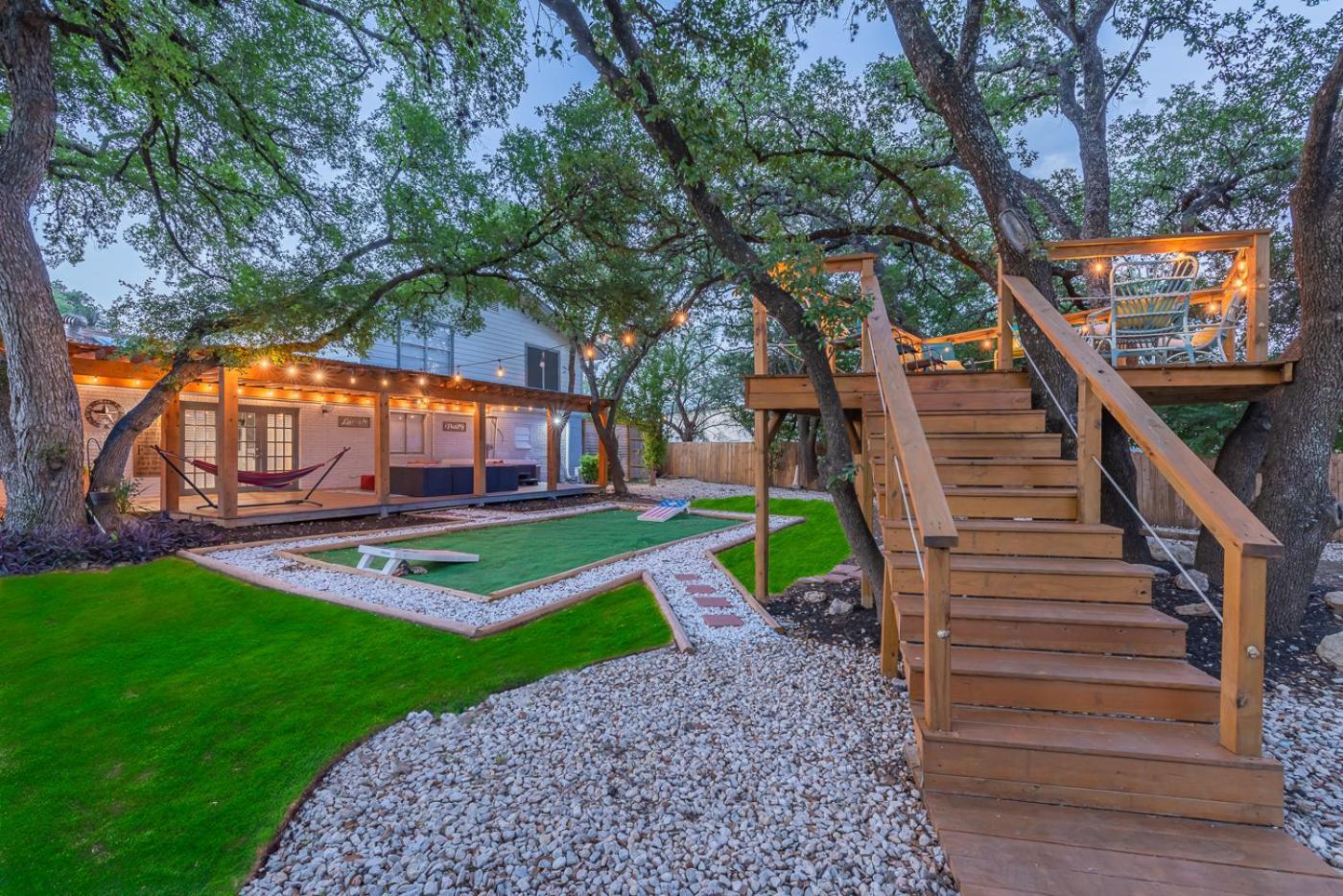 Luxurious Home With Hot Tub & Tree Deck By 6Flags San Antonio Exteriör bild