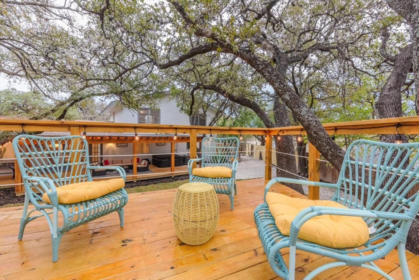 Luxurious Home With Hot Tub & Tree Deck By 6Flags San Antonio Exteriör bild